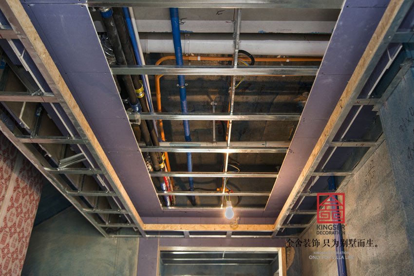 原河名墅裝修施工現場